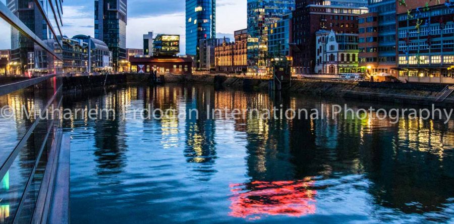 Düsseldorf Medien Hafen